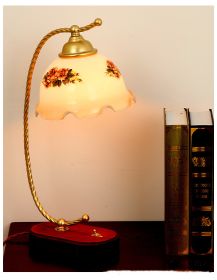 American Atmosphere Retro Table Lamp (Option: Three Color Light-Type B-UK)